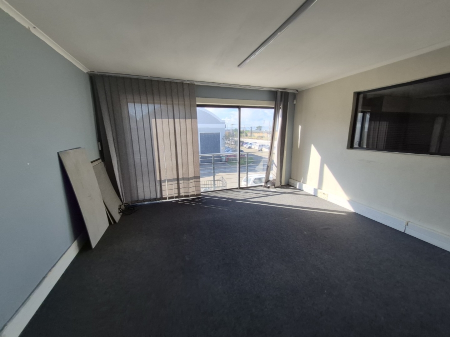 To Let Commercial Property for Rent in Maitland Western Cape